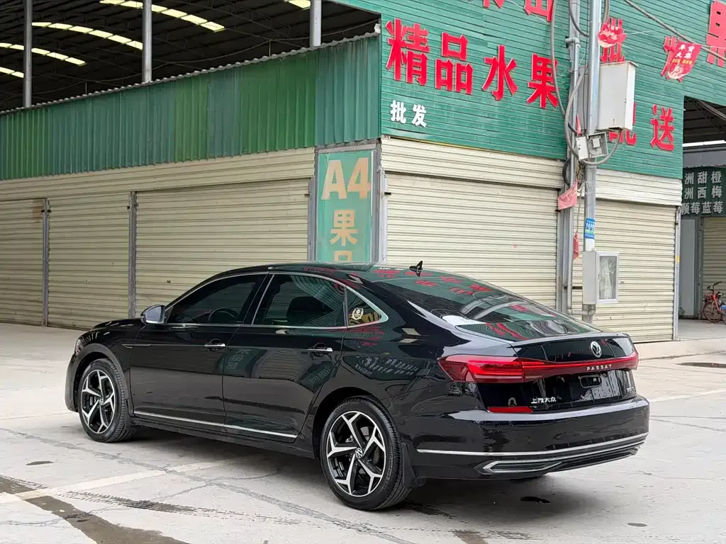 Volkswagen Passat — фото 5