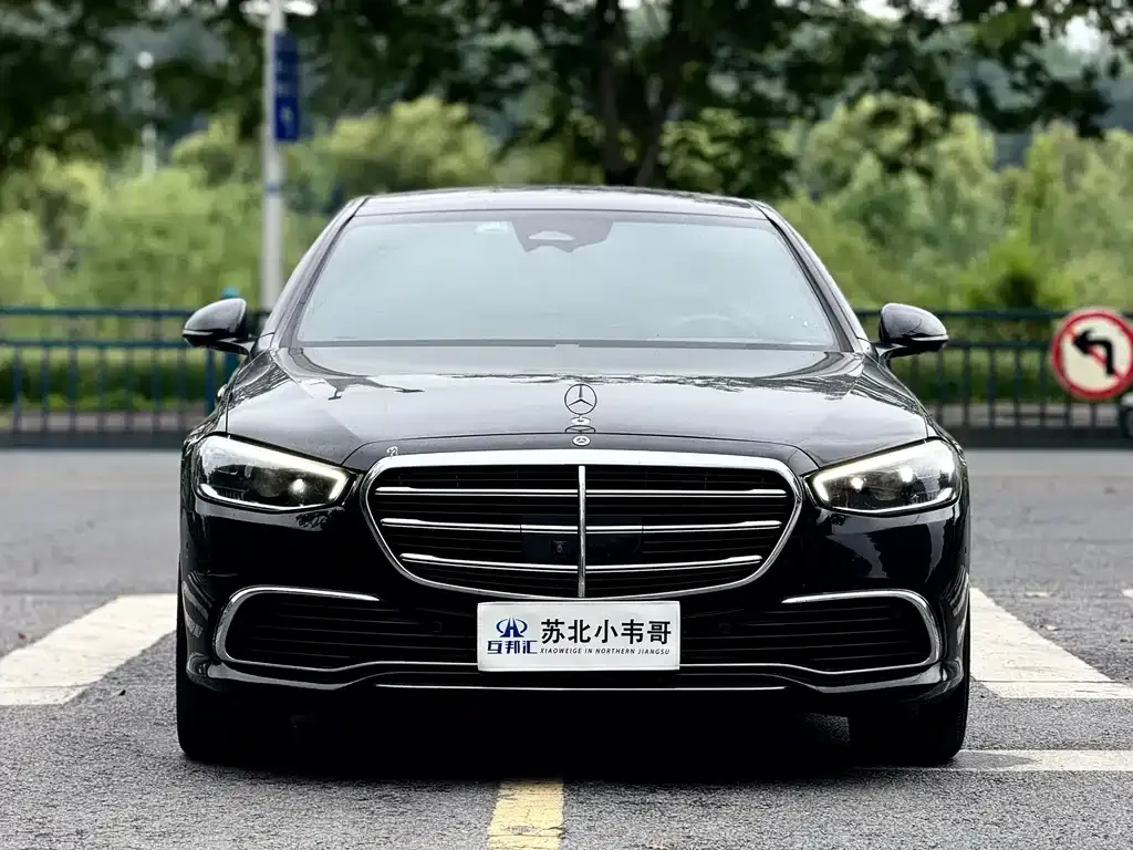 Mercedes-Benz S-Class — фото 1