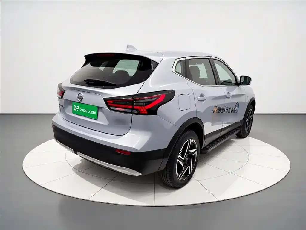 Nissan Qashqai — фото 3