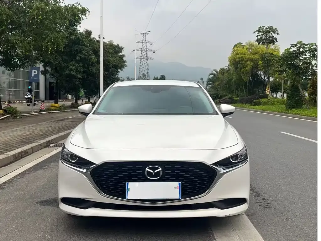 Mazda 3 Axela 2022 из CN, фото 6