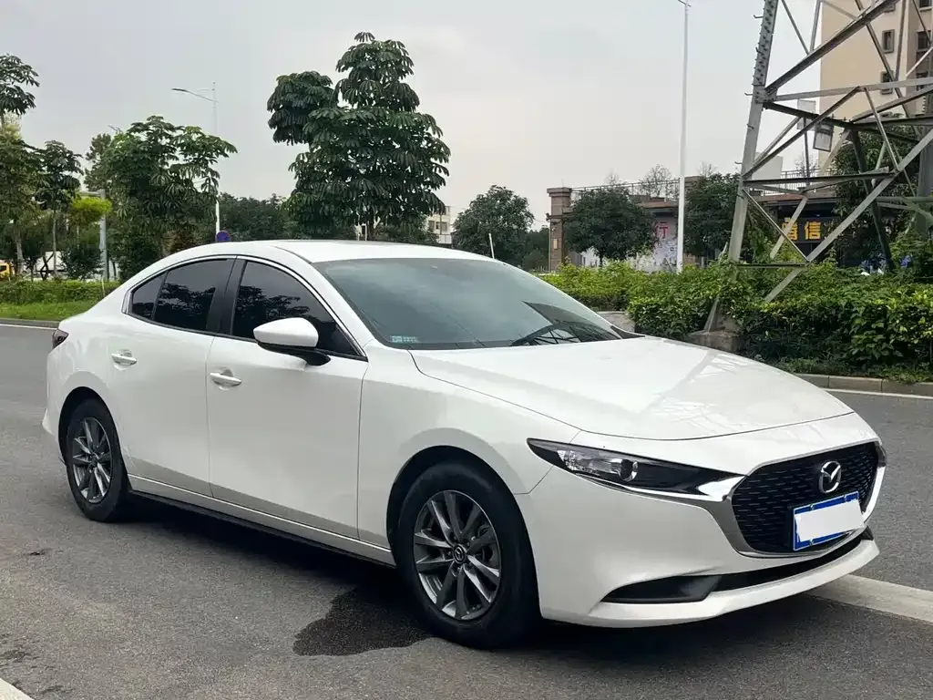 Mazda 3 Axela 2022 из CN, фото 5