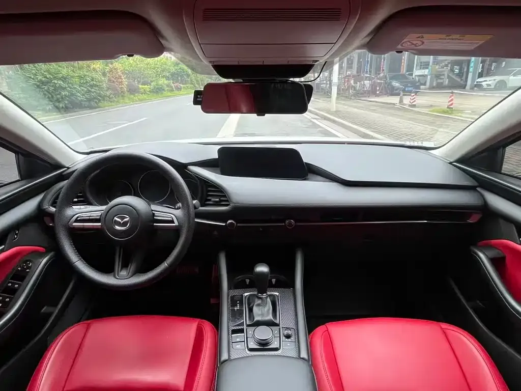 Mazda 3 Axela 2022 из CN, фото 7
