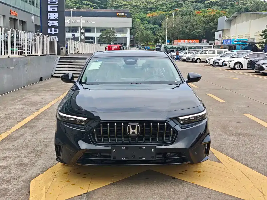 Honda Inspire — фото 5