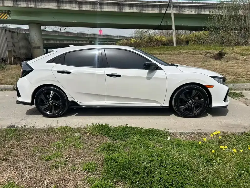 Honda Civic — фото 9