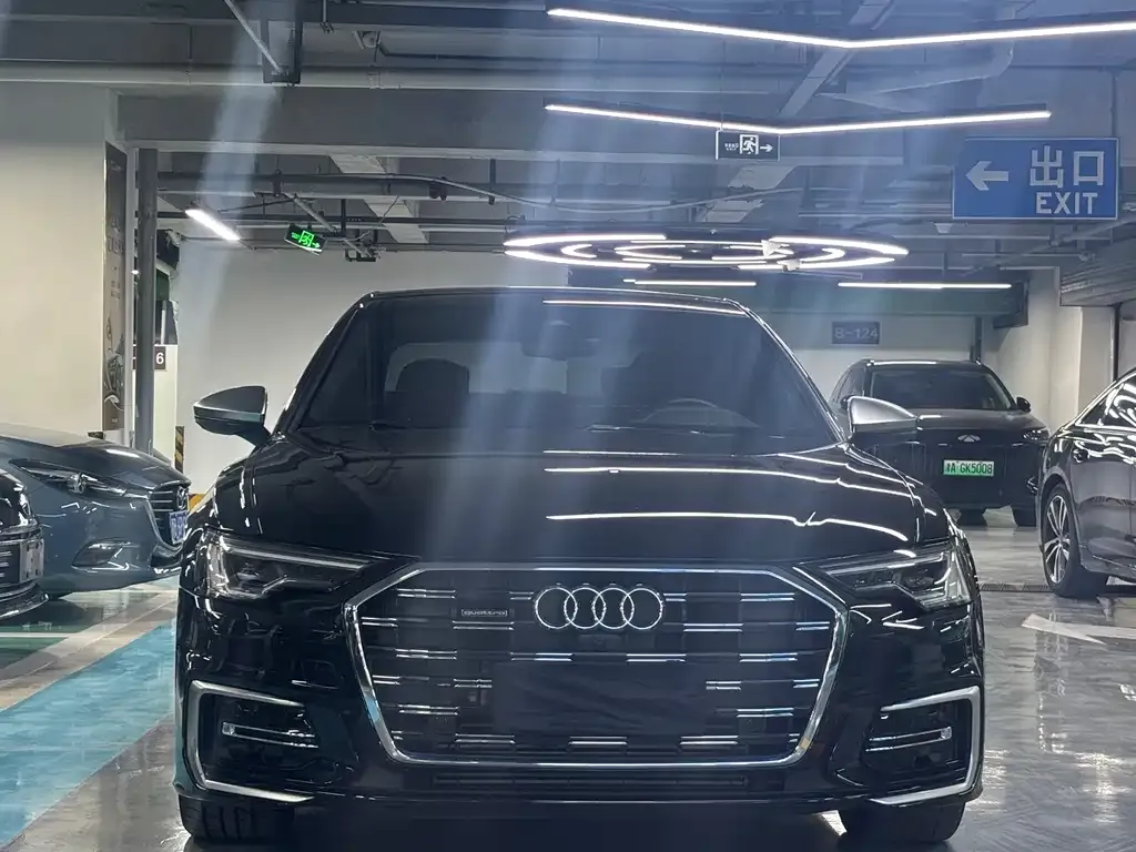 Audi A6L 2023 из CN, фото 8