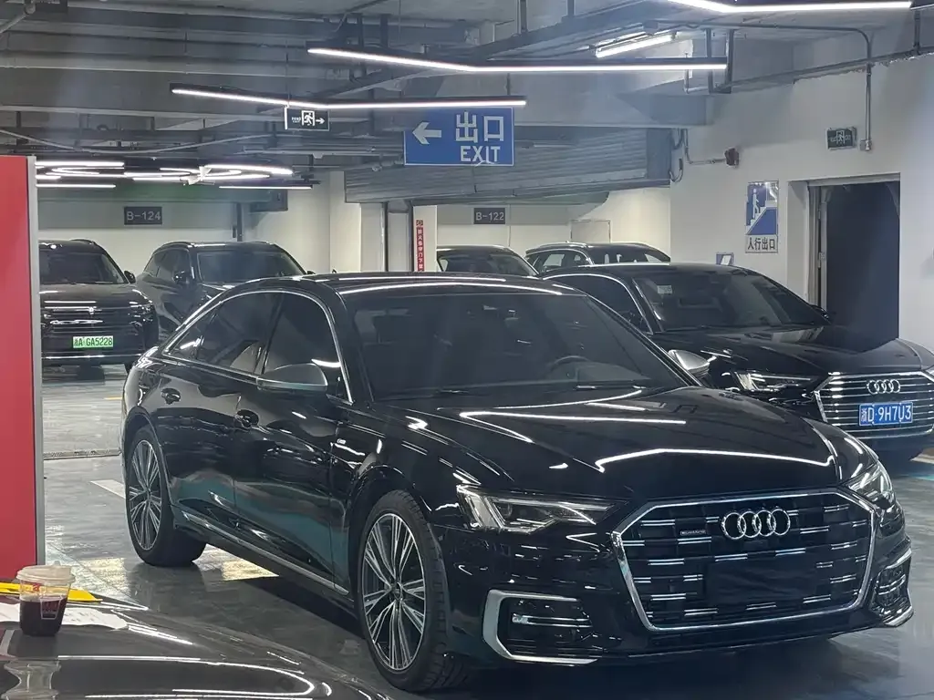 Audi A6L 2023 из CN, фото 7