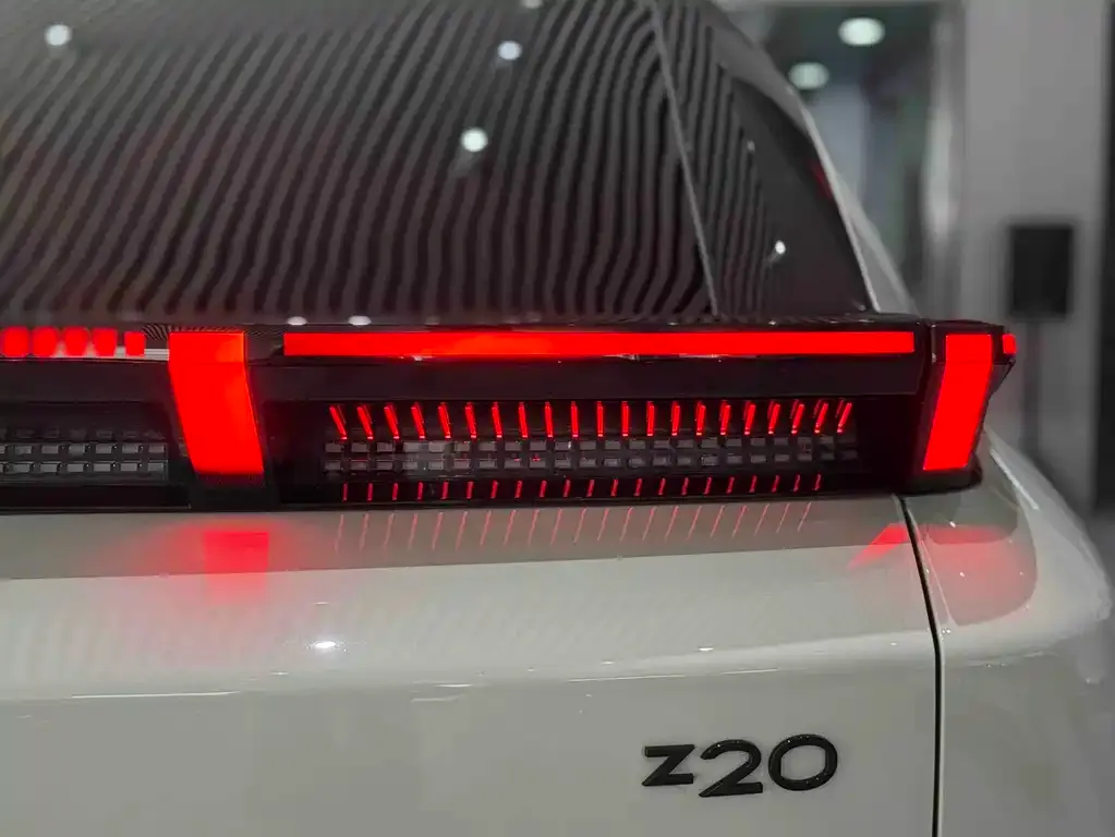 Lynk & Co Z20 2025 из CN, фото 3