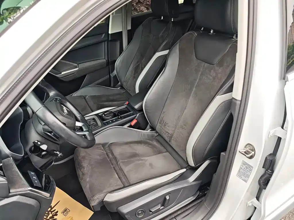 Audi Q3 2021 из CN, фото 4