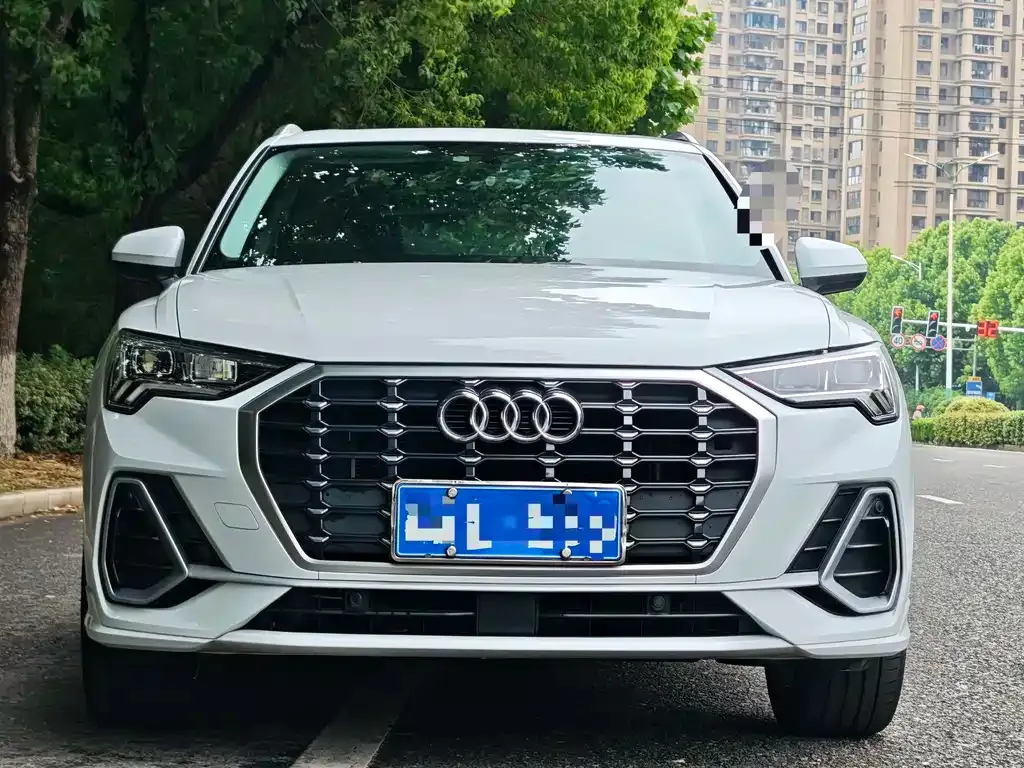 Audi Q3 2021 из CN, фото 10