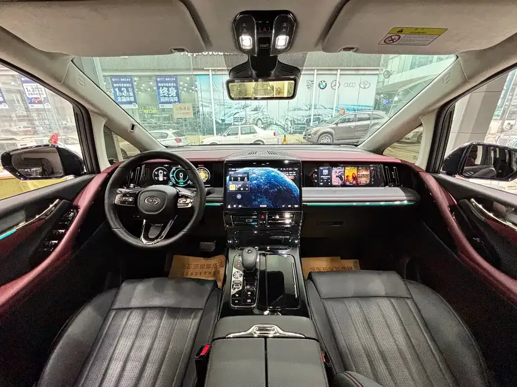 GAC Motor Trumpchi E9 — фото 7