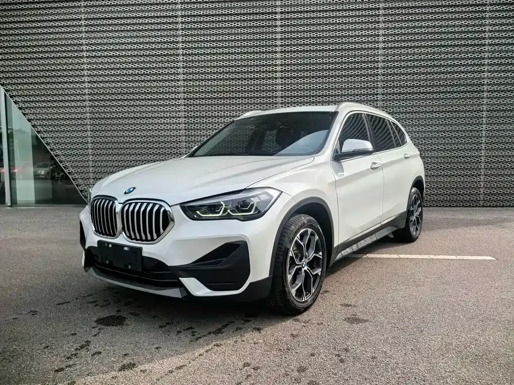 BMW X1 2021 из CN, фото 1