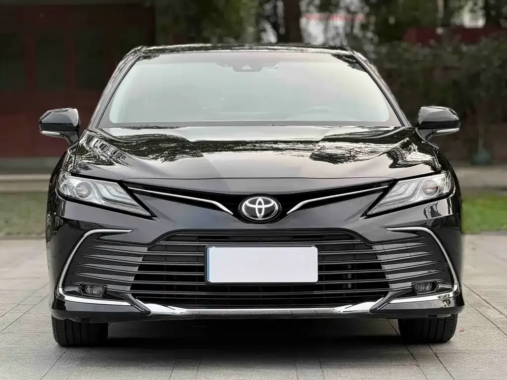 Toyota Camry 2023 из CN, фото 5