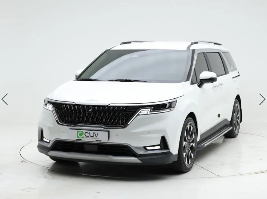 Kia Carnival — фото 1