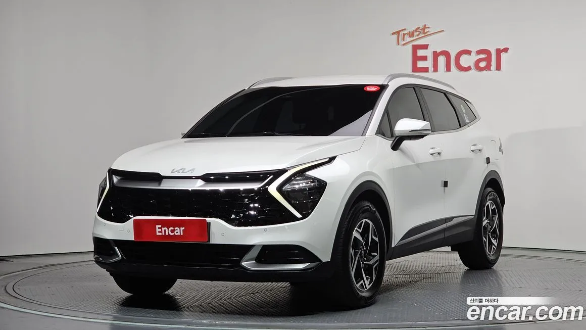 Kia Sportage — фото 1