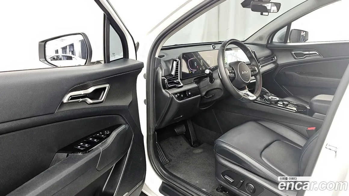 Kia Sportage — фото 9