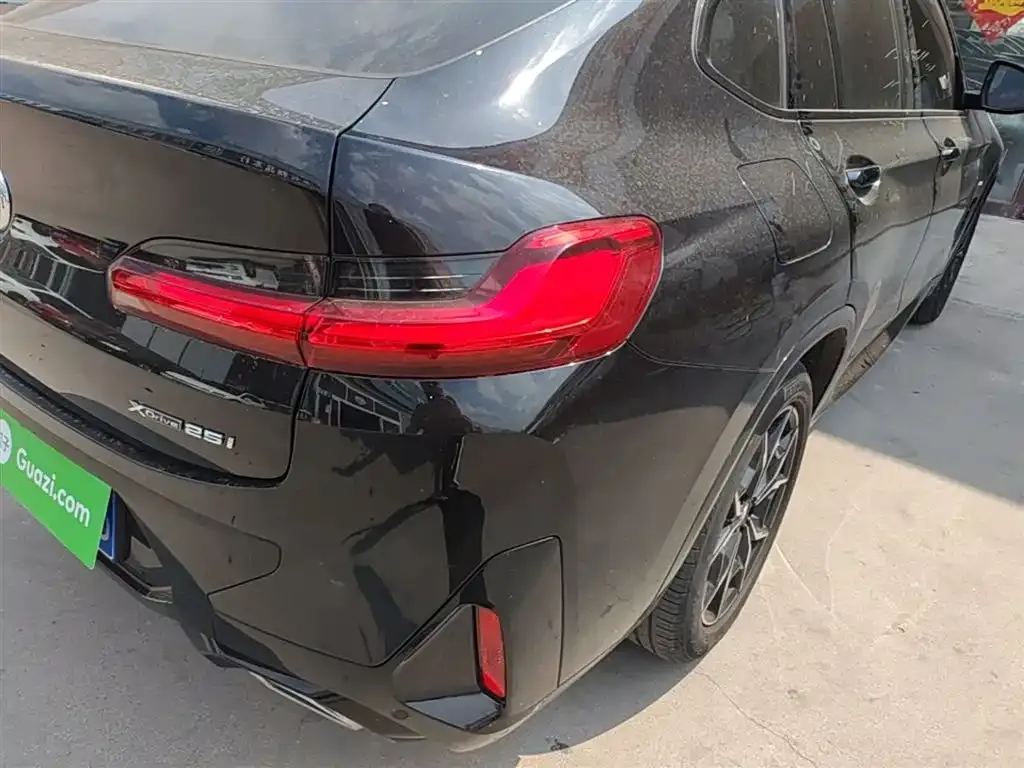 BMW X4 — фото 10