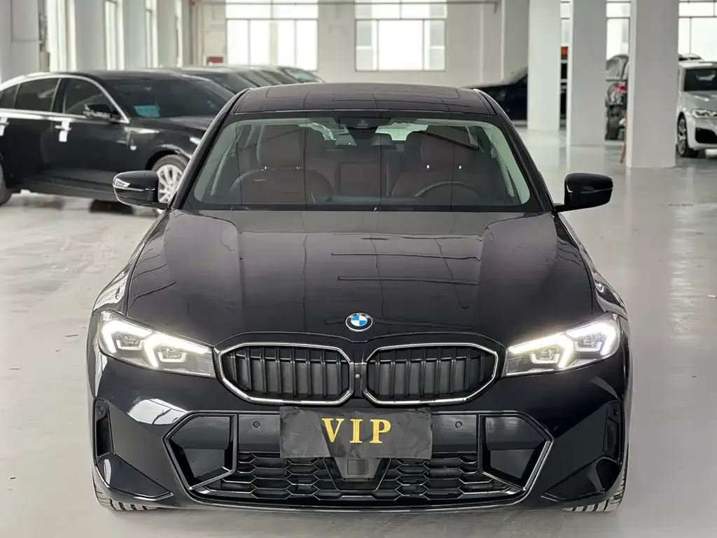 BMW 3 Series 2024 из CN, фото 3