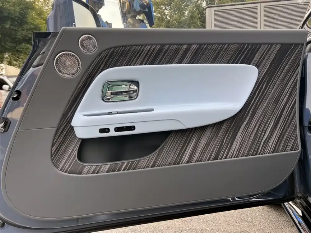 Rolls-Royce Phantom 2024 из CN, фото 6