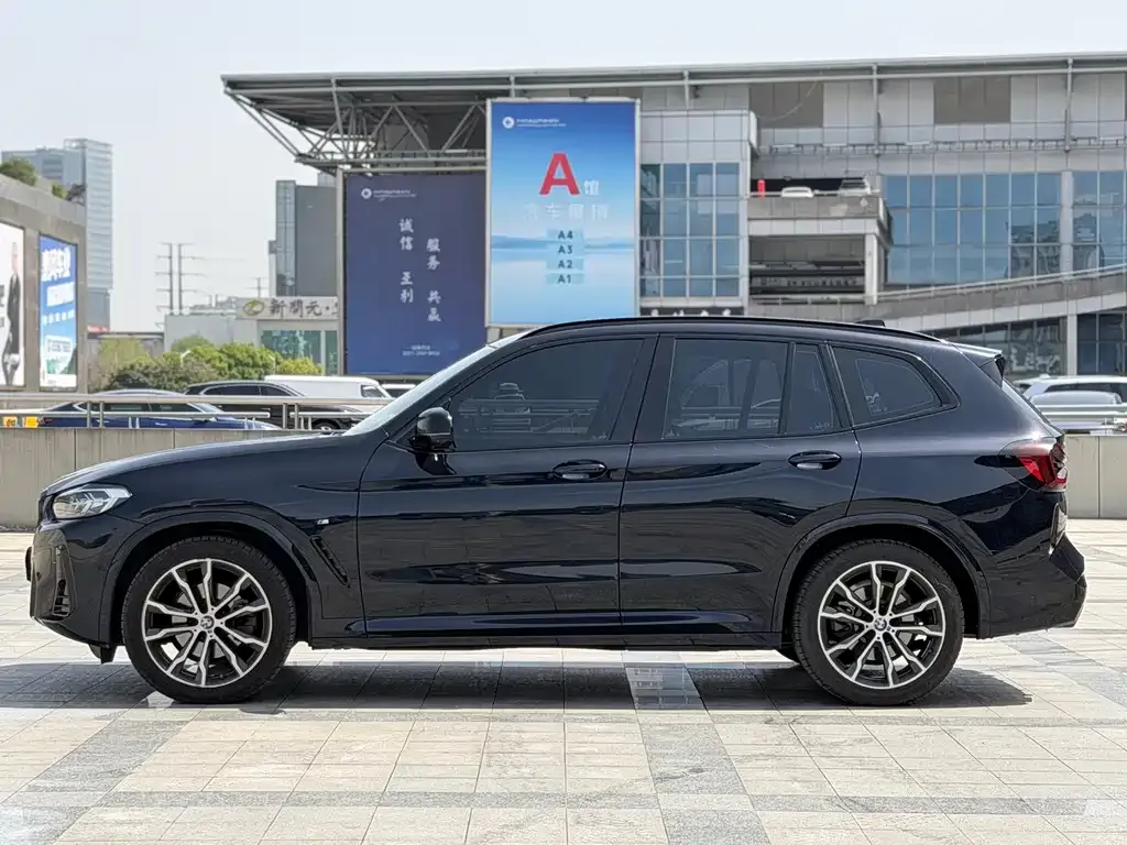 BMW X3 — фото 2