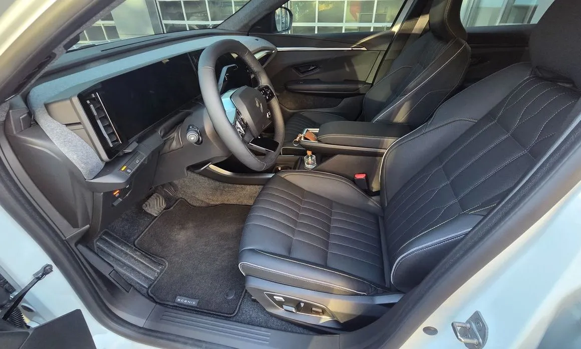 Renault Korea (Samsung) Scenic 2026 из KR, фото 7