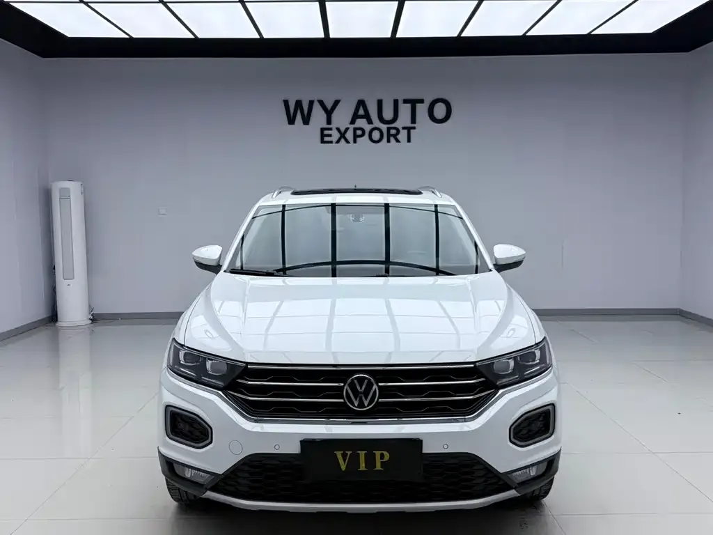 Volkswagen T-Roc — фото 8