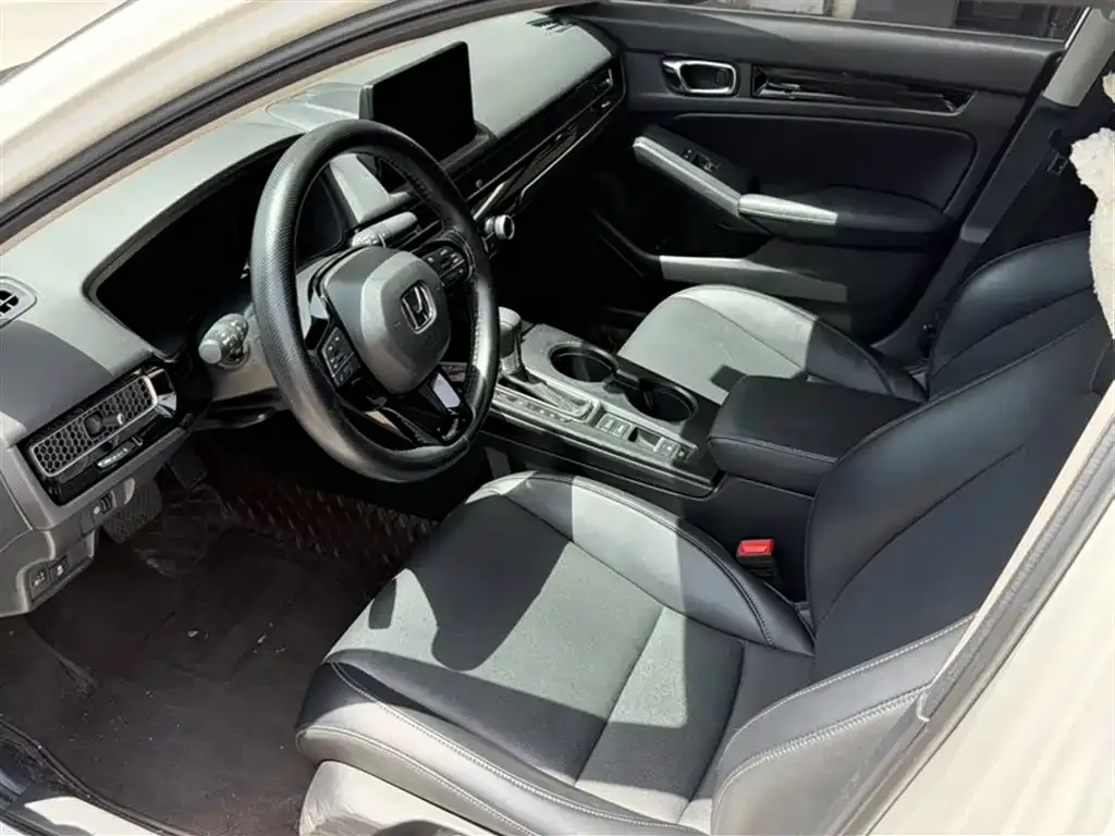 Honda Civic 2024 из CN, фото 10