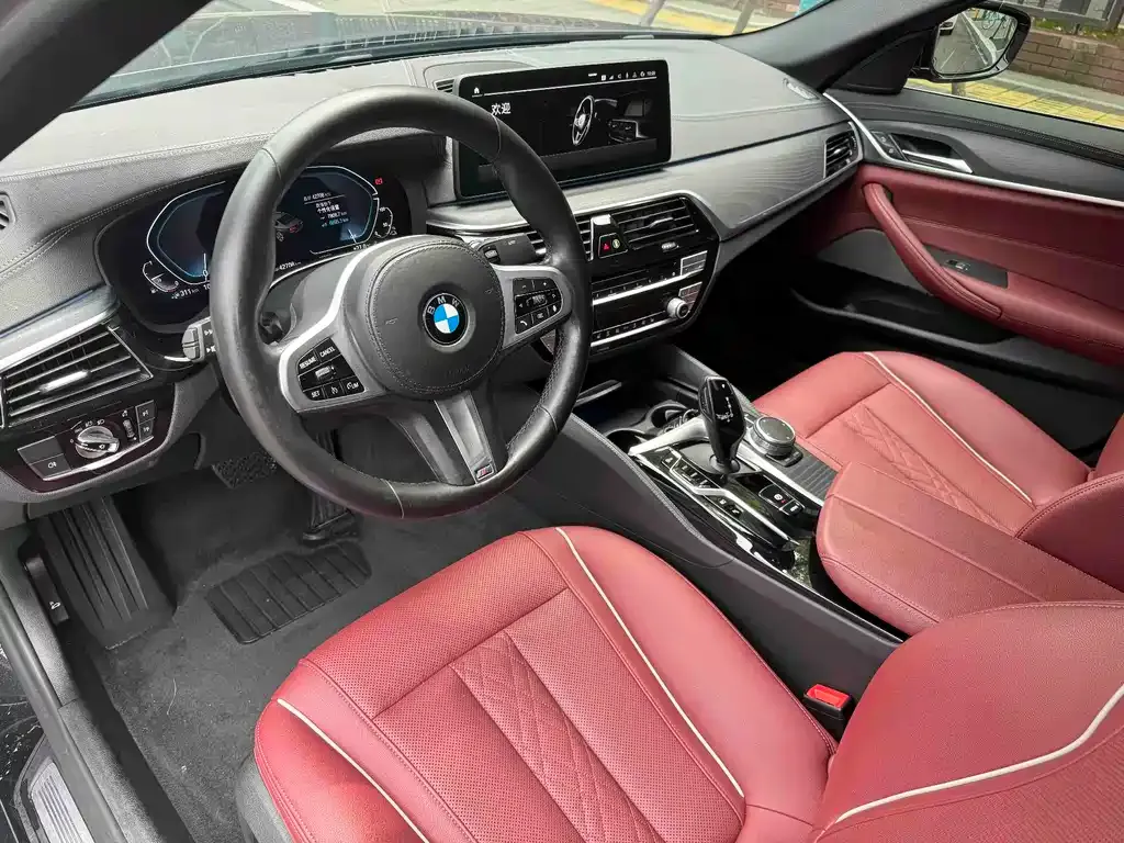 BMW 5 Series New Energy — фото 5