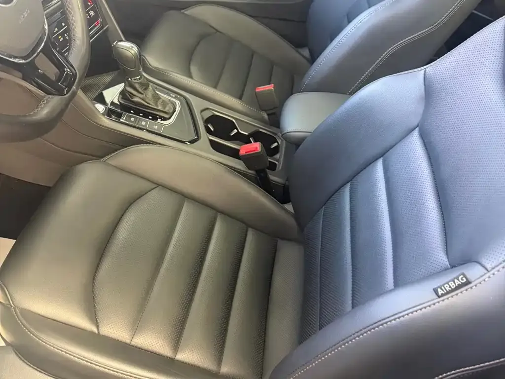 Volkswagen Tharu 2022 из CN, фото 2