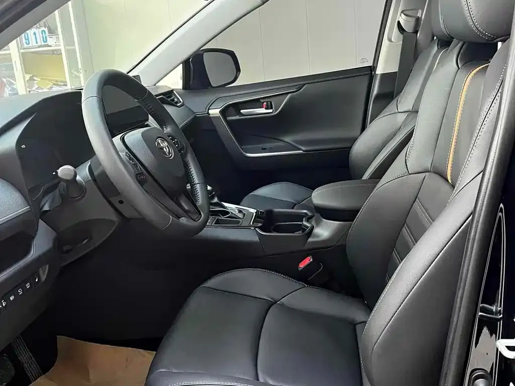 Toyota Wildlander 2025 из CN, фото 8