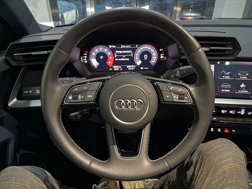Audi A3 — фото 5
