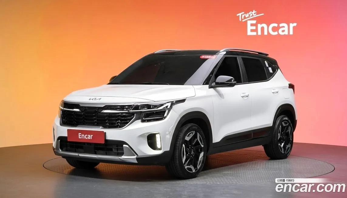 Kia Seltos — фото 1