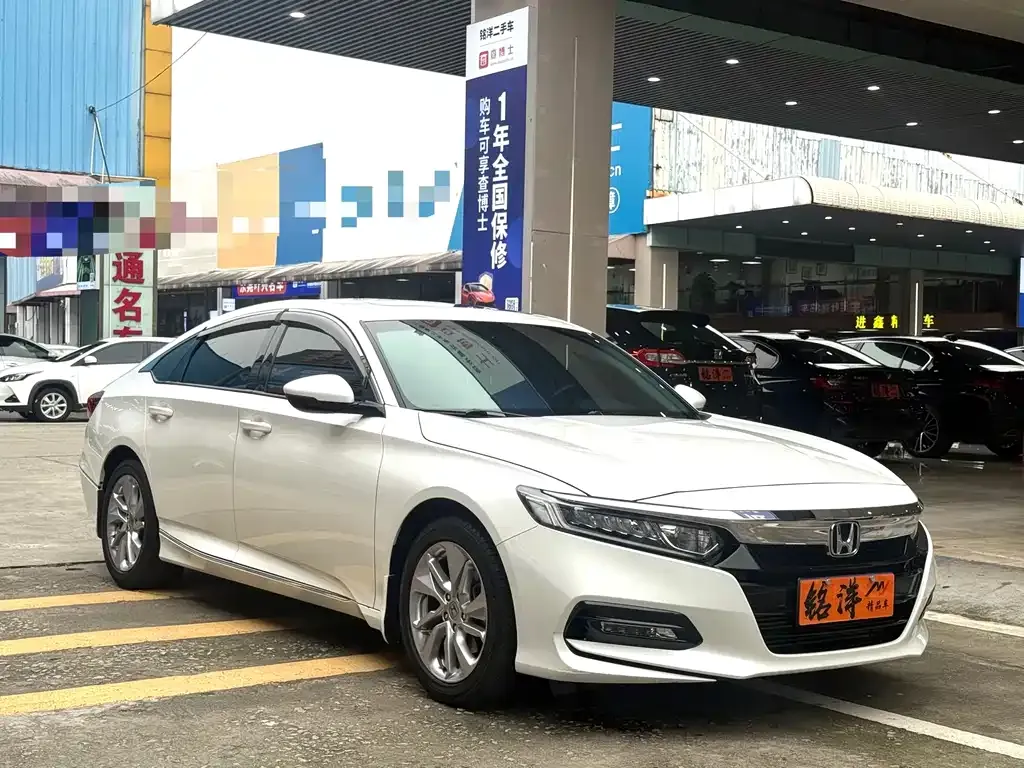 Honda Accord — фото 3
