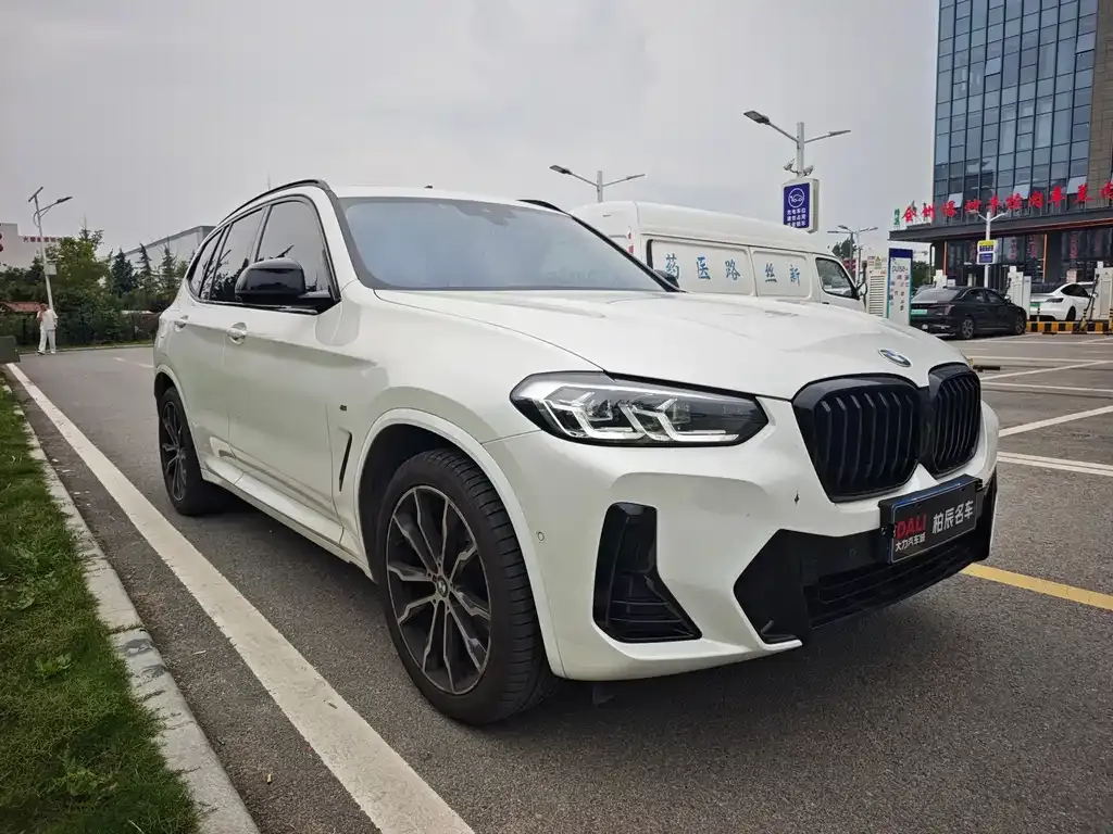 BMW X3 — фото 3