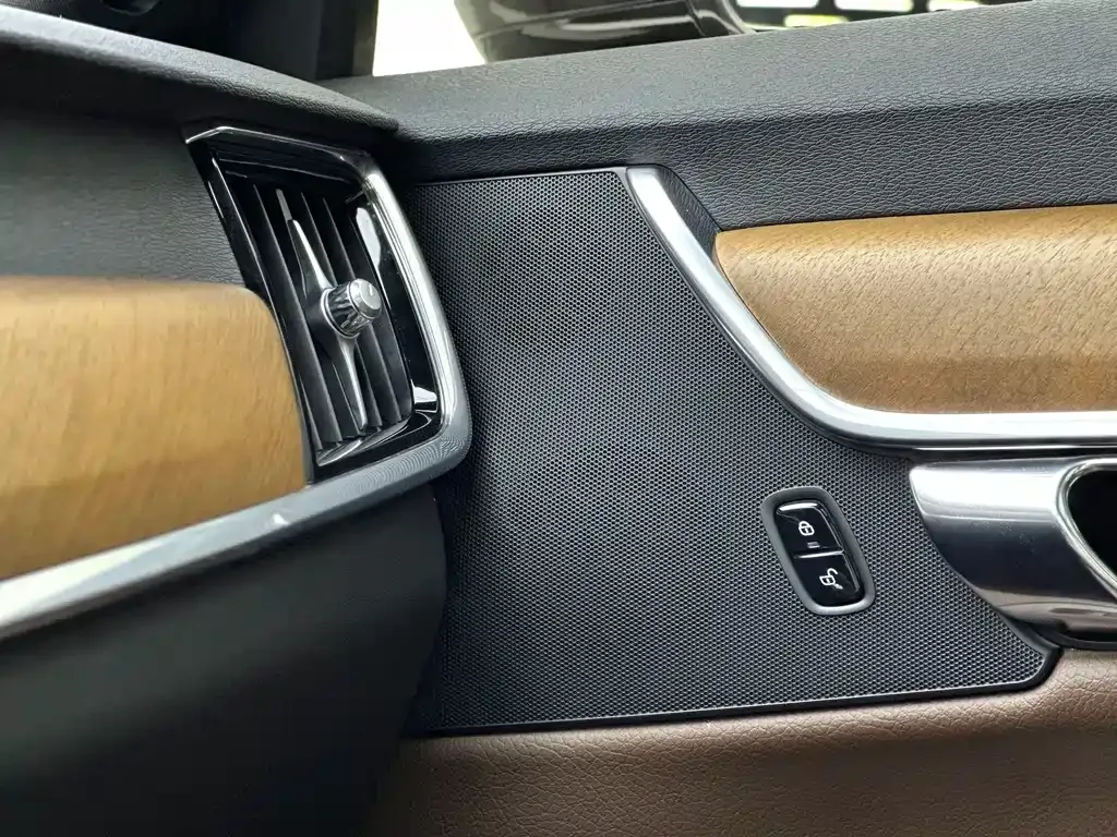 Volvo S90 2021 из CN, фото 10