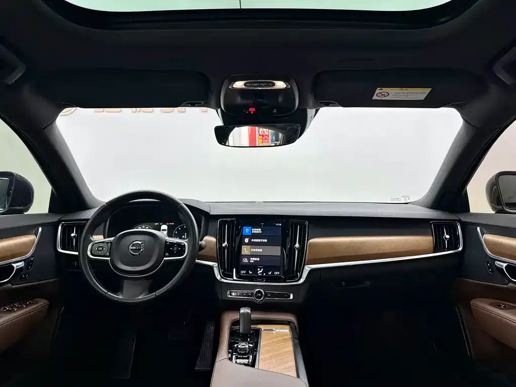 Volvo S90 2021 из CN, фото 2