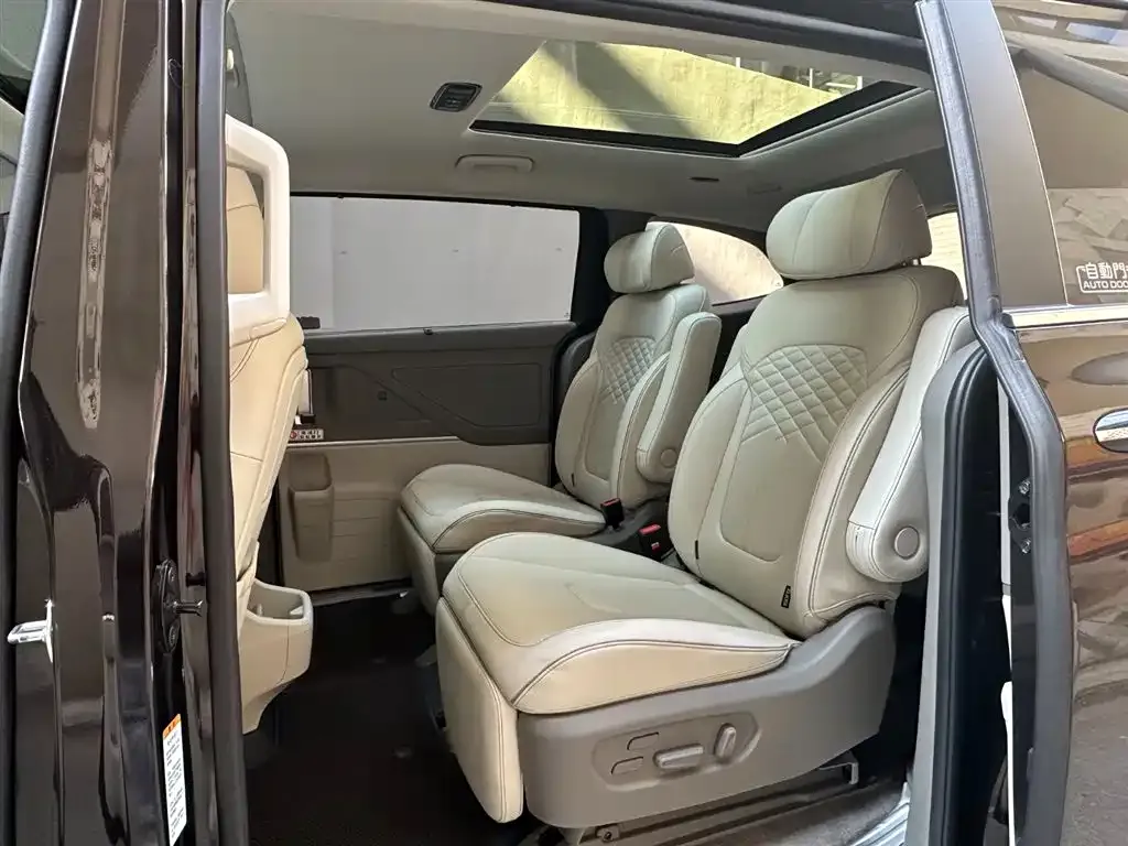 Hyundai Custo — фото 2