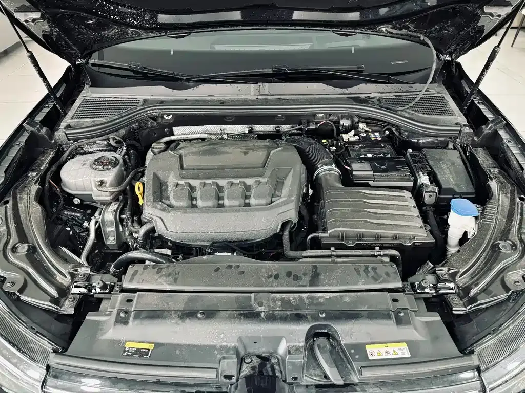 Volkswagen Passat — фото 10