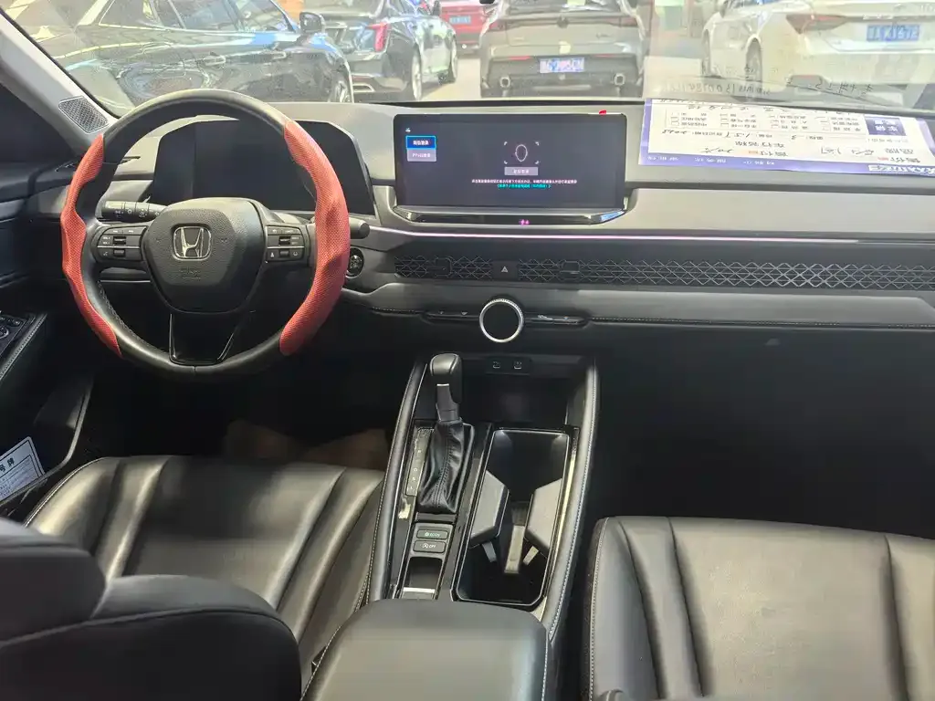 Honda Accord — фото 3