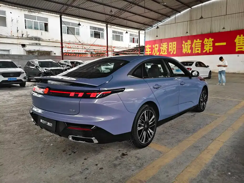 Changan Eado — фото 7