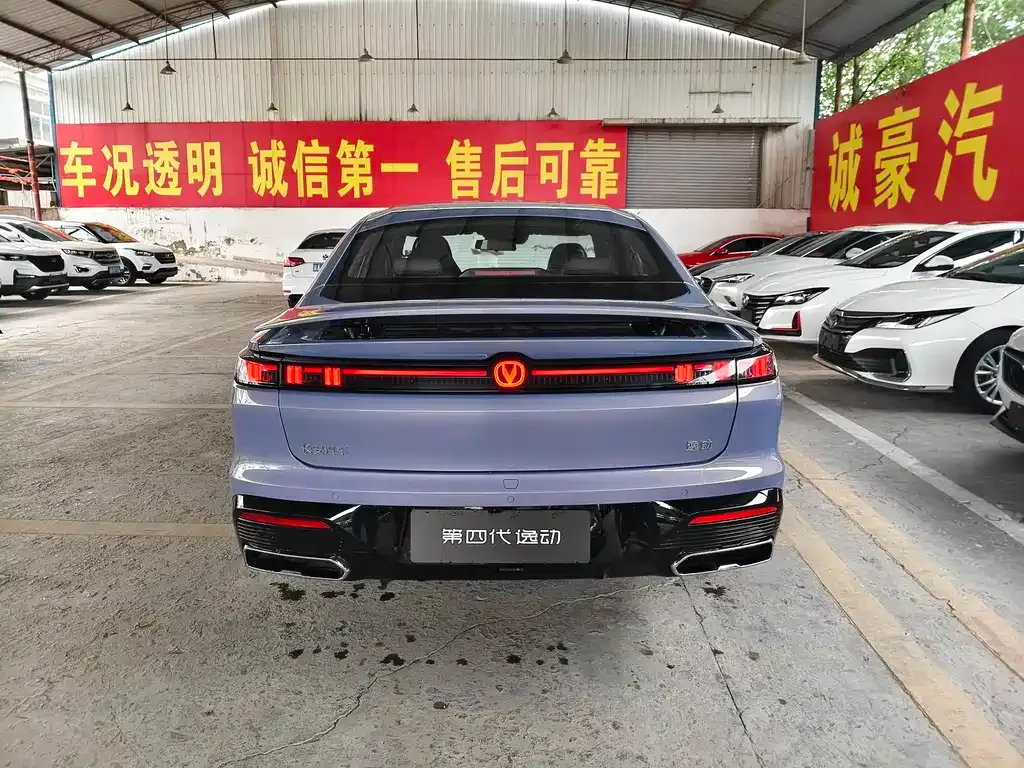 Changan Eado — фото 9