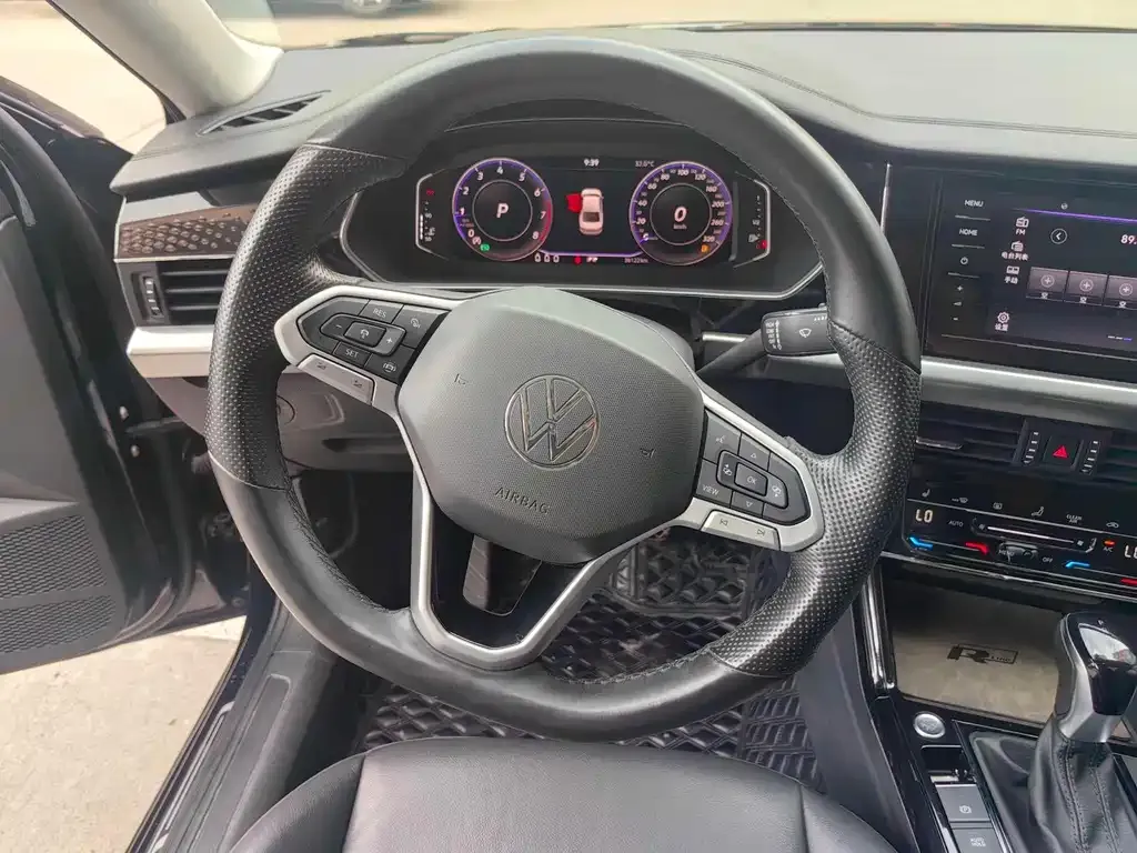 Volkswagen Passat — фото 4