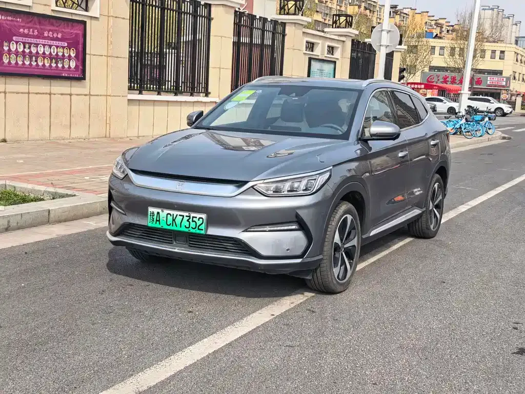 BYD PLUS New Energy — фото 1