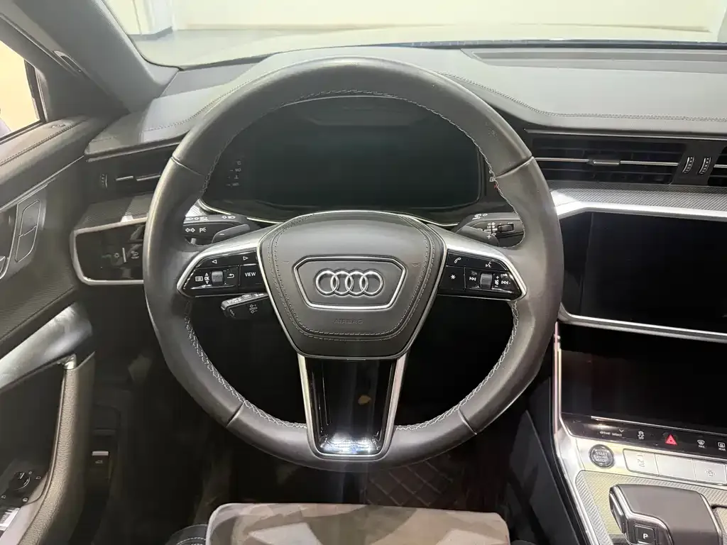 Audi A6L — фото 3