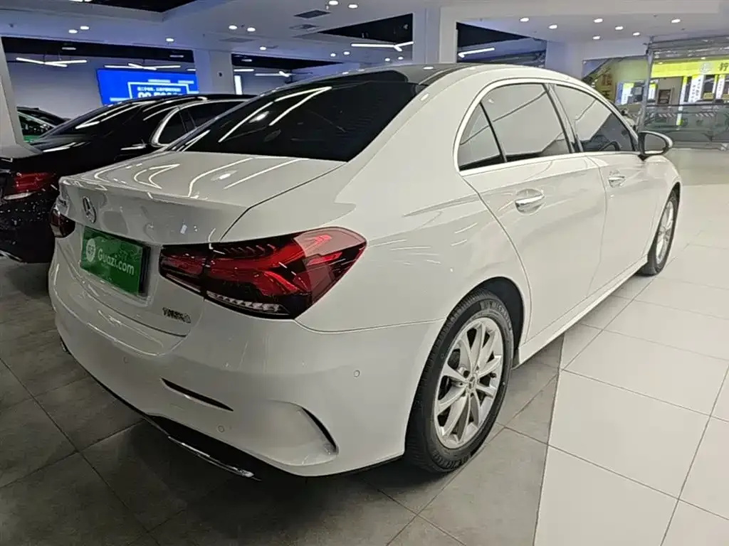 Mercedes-Benz A-Class — фото 10