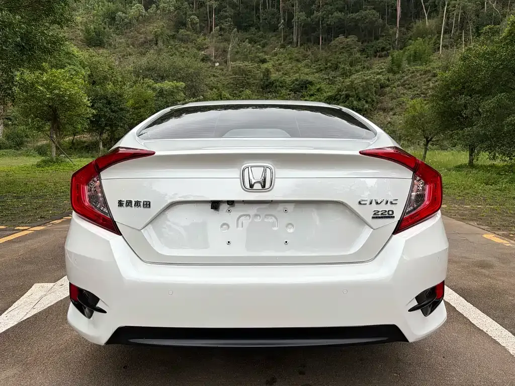 Honda Civic — фото 6