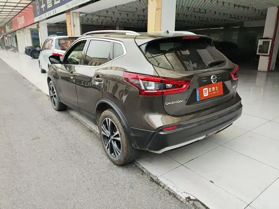 Nissan Qashqai — фото 6