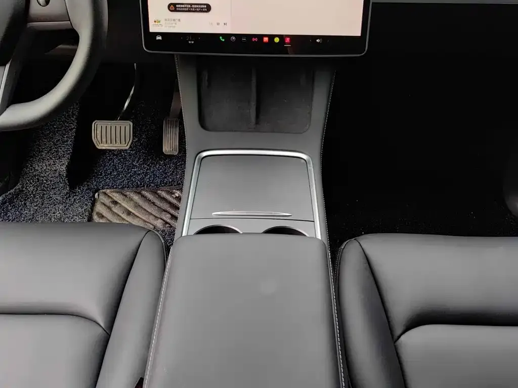 Tesla Model Y 2023 из CN, фото 3