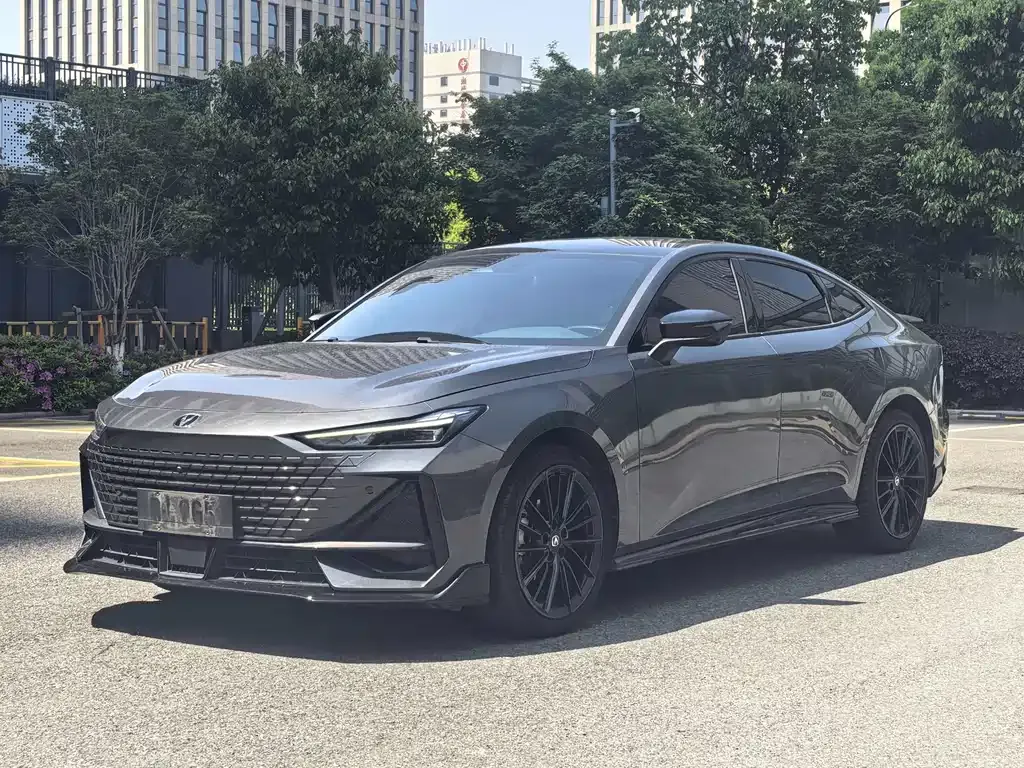 Changan UNI-V