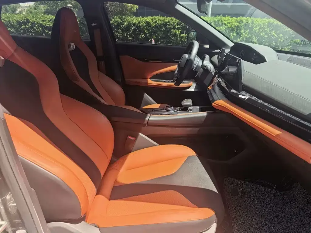Changan UNI-V 2023 из CN, фото 5