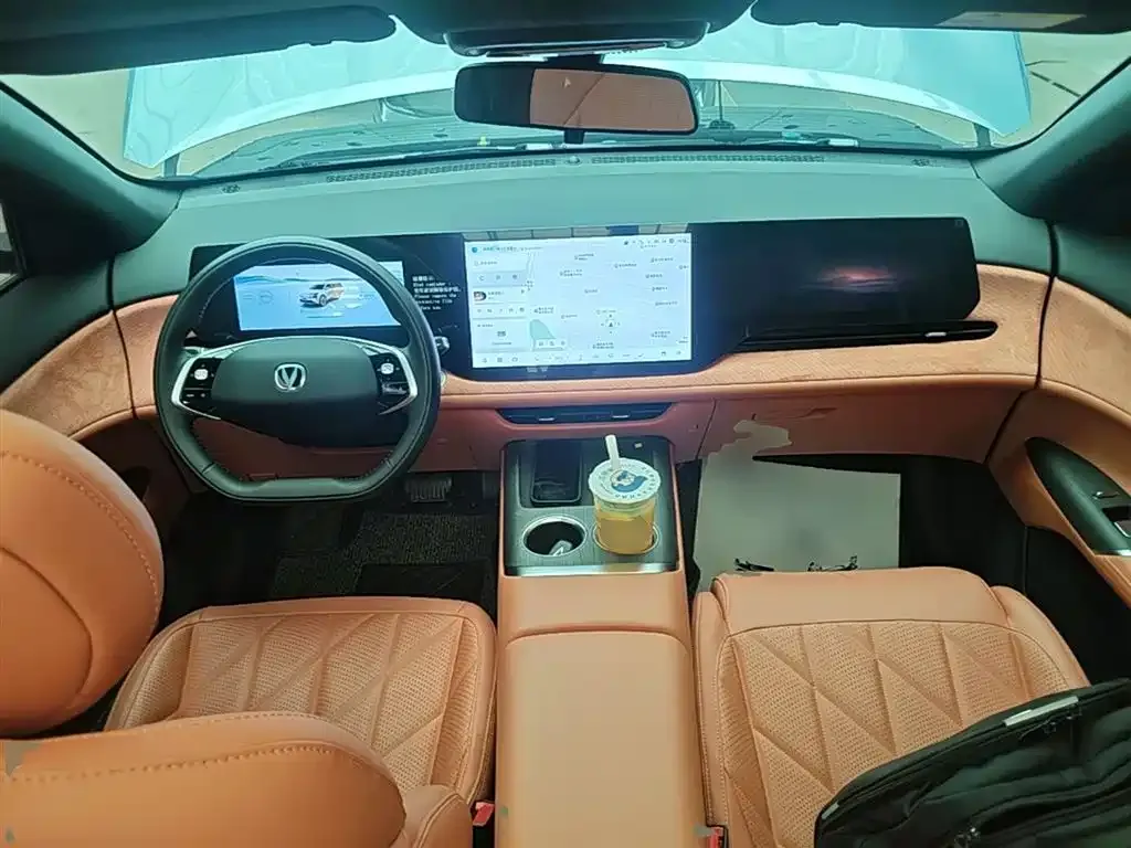 Changan CS75PLUS — фото 3